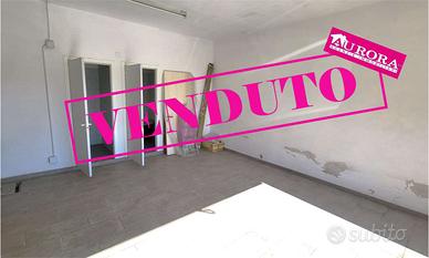 GARAGE con POSSIBILITA' DI CAMBIO DESTINAZIONE