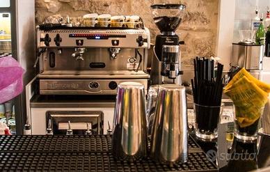 Macchina da caffe per bar, hotel e ristorazione.