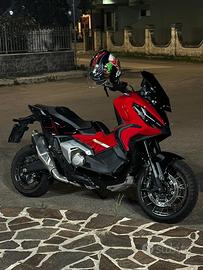 Pezzi danneggiati Honda x-adv750 (2024)