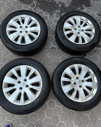 Cerchi in lega da 16 per RENAULT CAPTUR dal 2013