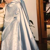 Abito da sposa azzurro
