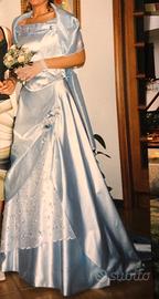 Abito da sposa azzurro
