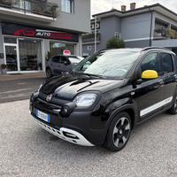 FIAT Panda 1.0 FireFly S&S Hybrid PACK CROSS
