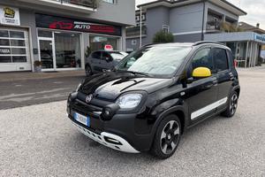 FIAT Panda 1.0 FireFly S&S Hybrid PACK CROSS