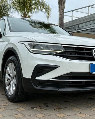 VOLKSWAGEN TIGUAN 2.0TDI 150CV DSG LIFE NAVI FULL 
