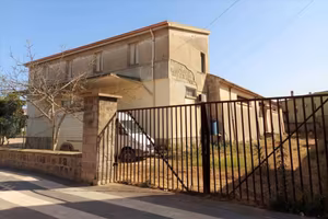 Immobile in asta di 1134 m² a Serramanna