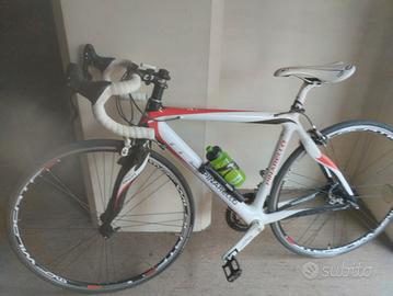 bicicletta da corsa fp2 Pinarello in carbonio 