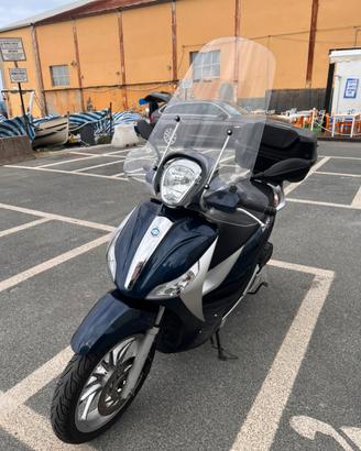 Piaggio Medley 150