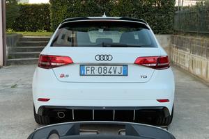 Diffusore del paraurti posteriore Audi A3 8V