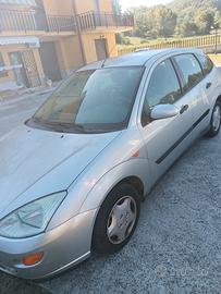 Ford focus 1a serie