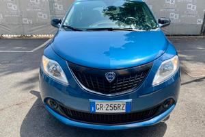 Lancia Ypsilon Hybrid Platino GARANZIA -VARIE UNIT