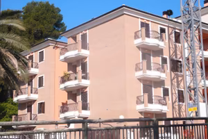 Trilocale  arredato Villa Mosca