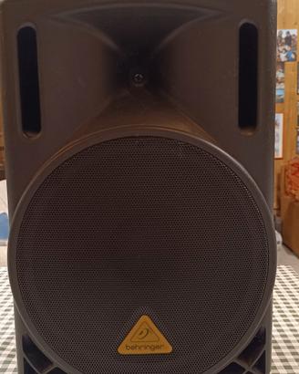 Cassa attiva Behinger b212d
