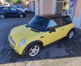 Mini One D 1.4 tdi De Luxe