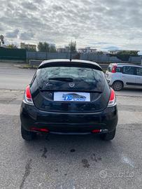 Lancia Ypsilon 1.2 69 CV 5 porte GPL Ecochic Gold