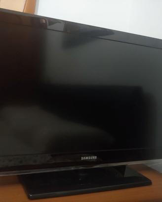 TV Samsung 32" Nera Come Nuova Led Full HD 1080p