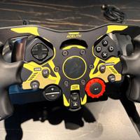 Volante e pedaliera - Logitech G29 con mods