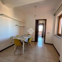 3 LOCALI A CROTONE