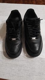 Nike Air Force 1 Low "Triple Black" tagglia 44