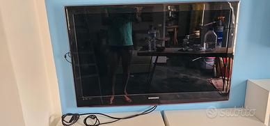  televisore Samsung da 40 pollici a tecnologia LED