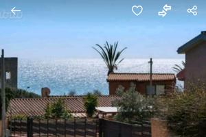 Villasimius: mare di SOLANAS a 100m a PIEDI