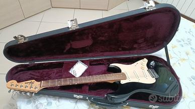 Chitarra elettrica fender squier start nera