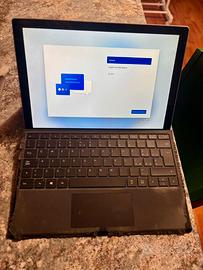 Microsoft Surface Pro 6 i5 8GB 128GB + Type Cover