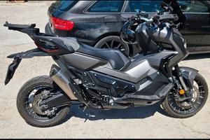 Xadv 750 2012019