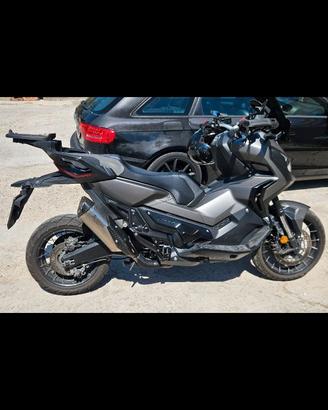 Xadv 750 2012019