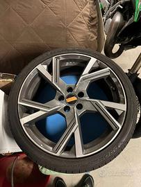 Cerchi in lega + gomme 215/40 18 Volkswagen Polo