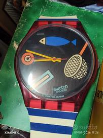 Orologio gigante Swatch da muro 