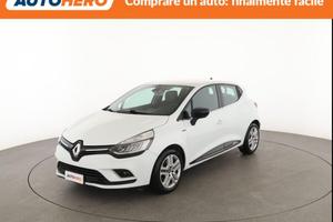 RENAULT Clio YU79324