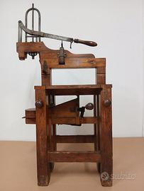 Imbottigliatrice antica