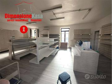 Immobile di 65 m² con 1 locale a Nola