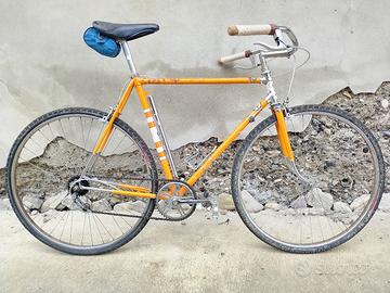 Bici sportiva  d'epoca Omega customizzata