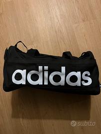 Borsa adidas piccola