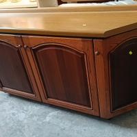 mobile credenza
