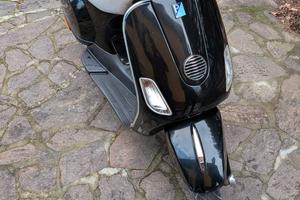 Piaggio Vespa 50 LX - 2009