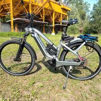 Bicicletta  Bianchi con pedalata assistita