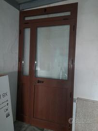 Porta in alluminio fuori misura