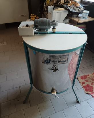 Smielatore Miele Melari