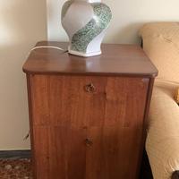Mobile per stirare a scomparsa in legno