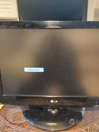televisore monitor pc lg 19 pollici 