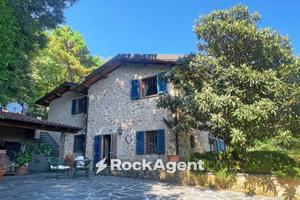 Villa di 334 m² con 4 locali a Pietrasanta