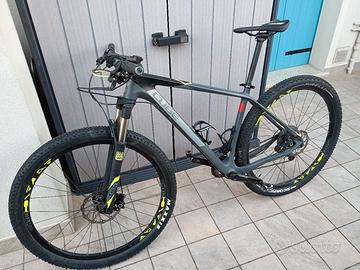 MTB Cube Reaction Pro 29