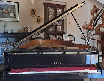 Pianoforte a Coda Yamaha  C3 Conservatory