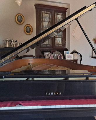 Pianoforte a Coda Yamaha  C3 Conservatory