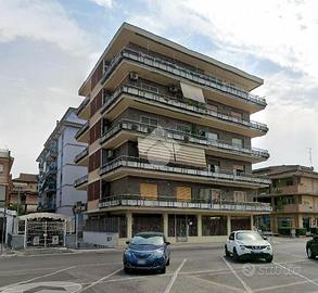 3 LOCALI A POMEZIA