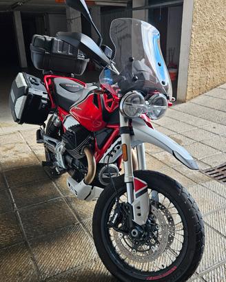 Guzzi V85TT 