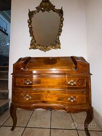 Scrivania a ribalta in stile antico